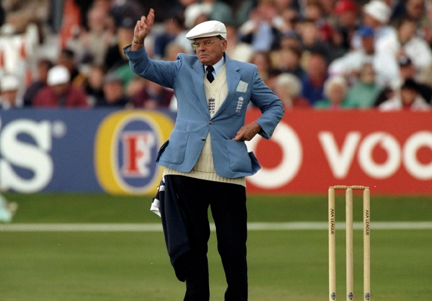 English cricket umpire Harold 'Dickie' Bird received a standing ovation by players and spectators at Lords when he took the field to officiate in his final Test Match.