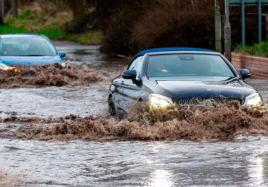 Torrential rain swept across large parts of the UK. Hull was under water, but the flooding spread around the UK with Warwickshire, Worcestershire and Gloucestershire being some of the counties worst affected.