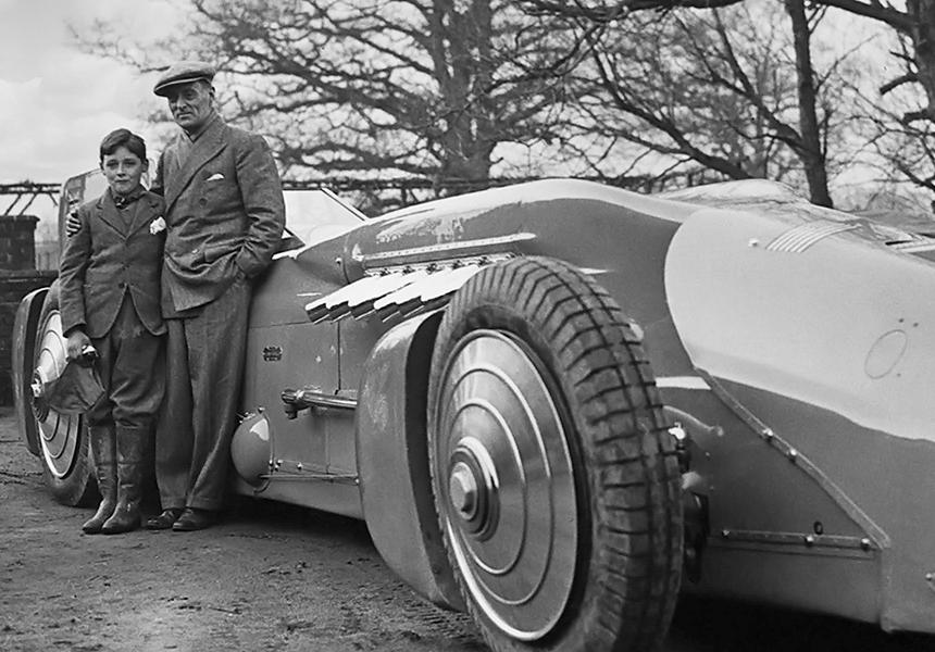 Sir Malcolm Campbell reaches a speed of 304.331 miles per hour on the Bonneville Salt Flats in Utah, becoming the first person to drive an automobile at over 300 mph.