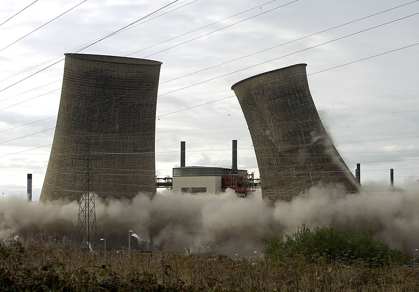 Calder Hall, the world’s first commercial nuclear power station, was demolished in a controlled explosion. When it closed on 31st March 2003, the first reactor had been in use for nearly 47 years.