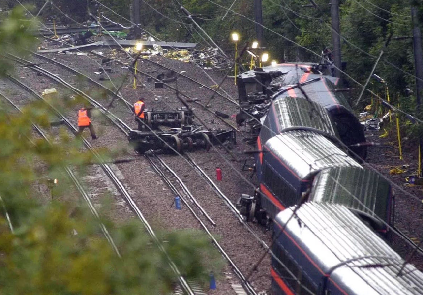 The Hatfield rail crash, killed four people and injured over 70 when a Great North Eastern Railway (GNER) express train derailed due to a fractured rail caused by rolling contact fatigue.